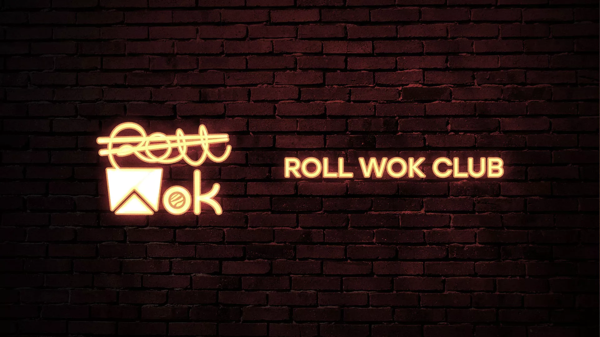 Разработка логотипа суши-бара «Roll Wok Club» в Устюжне